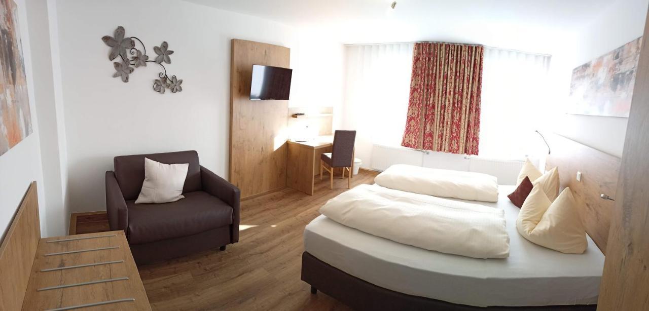 Hotel - Gasthof Erber Sinzing Extérieur photo
