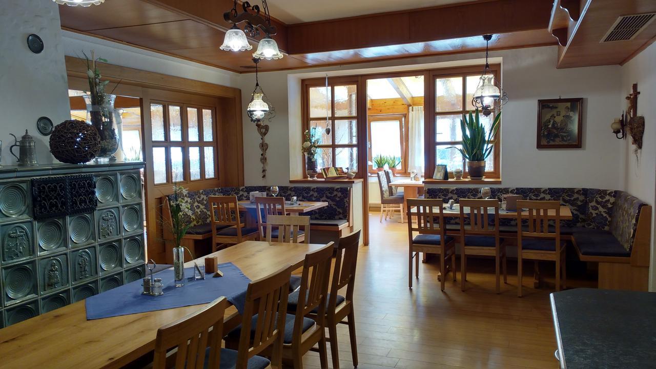 Hotel - Gasthof Erber Sinzing Extérieur photo